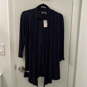 Travelers Drop Need jacket with pattern. Pet free and smoke free home.